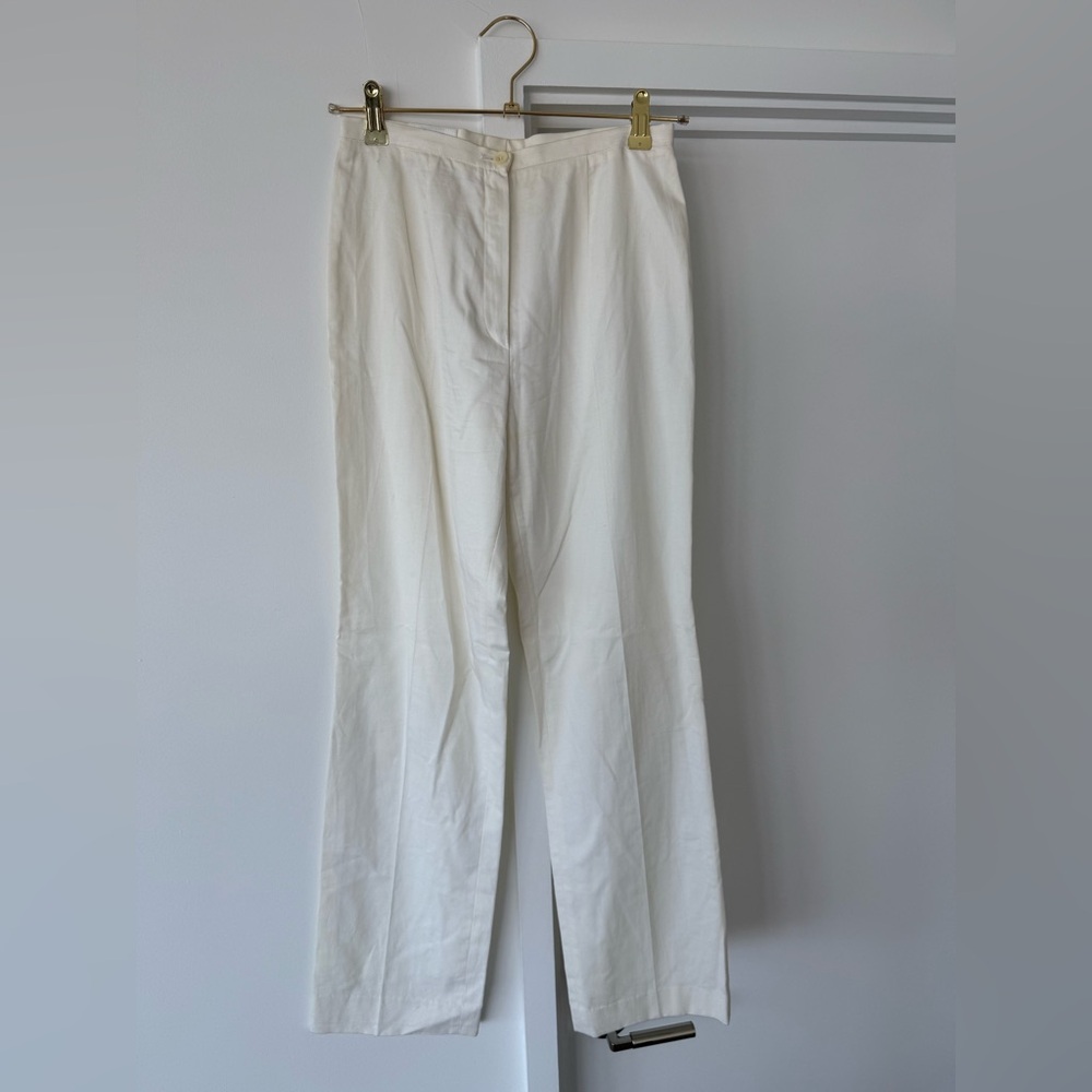 Laurèl Luxury Tailored Straight Off White Leg Pants  (Size 6/8)